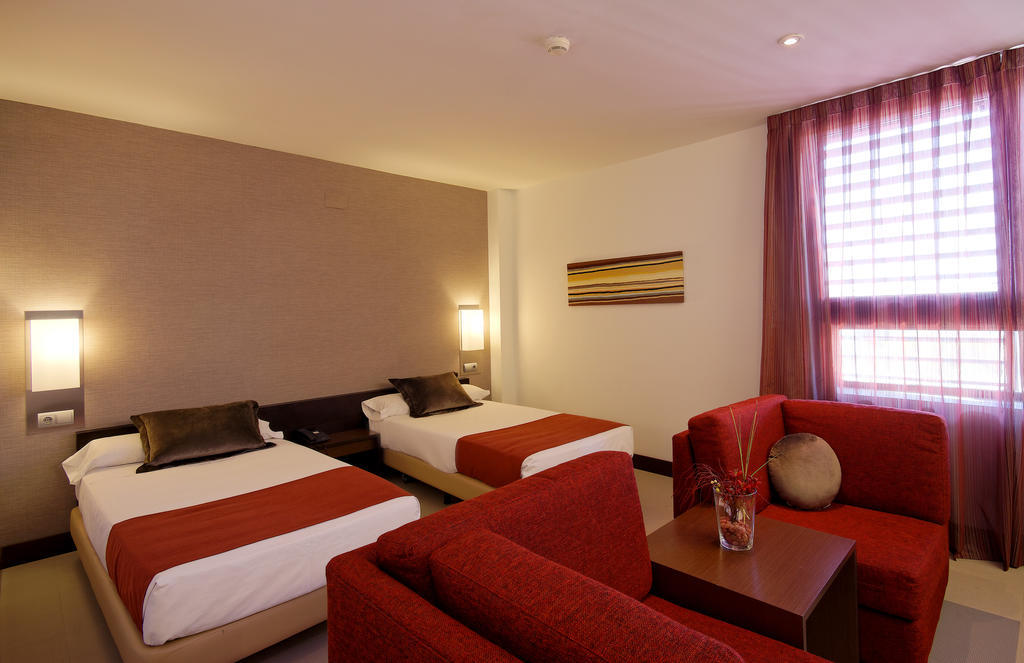 Hotelsefutbol Las Rozas de Madrid Zimmer foto